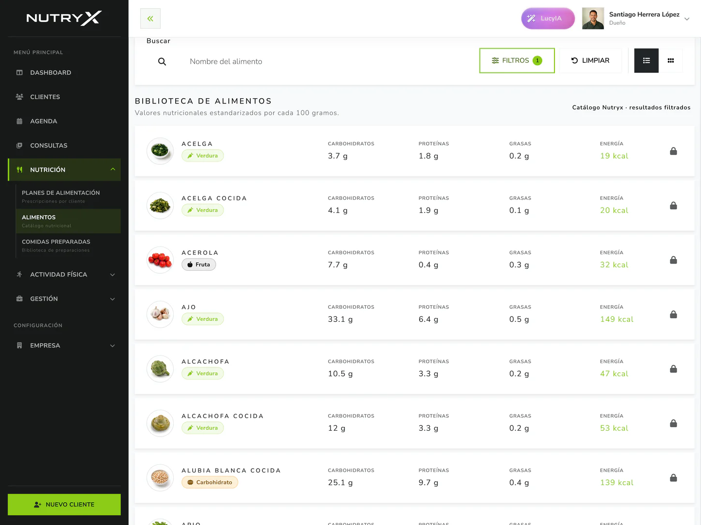 Listado de alimentos con búsqueda, filtros y valores nutricionales